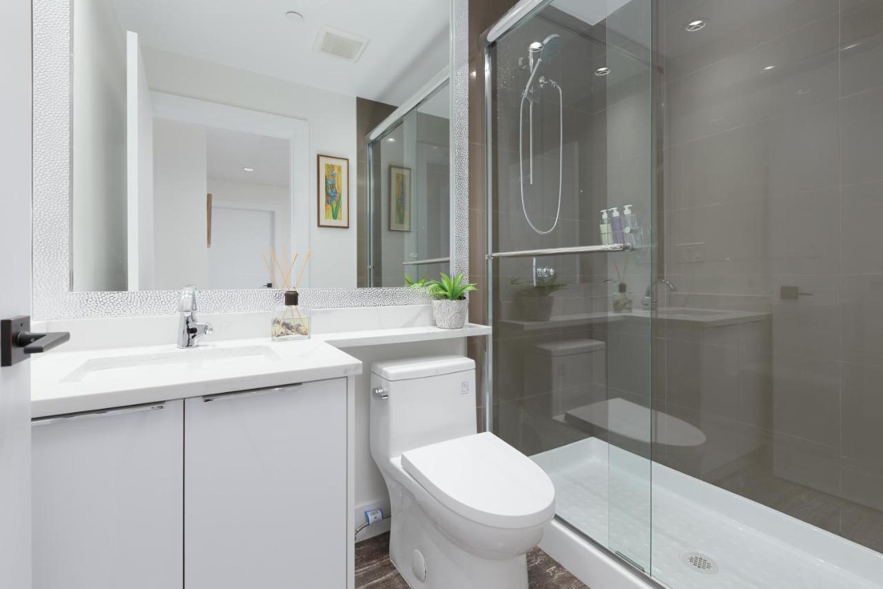 Cozy 3Bdr Suite Near Queen Elizabeth Park Ванкувър Екстериор снимка