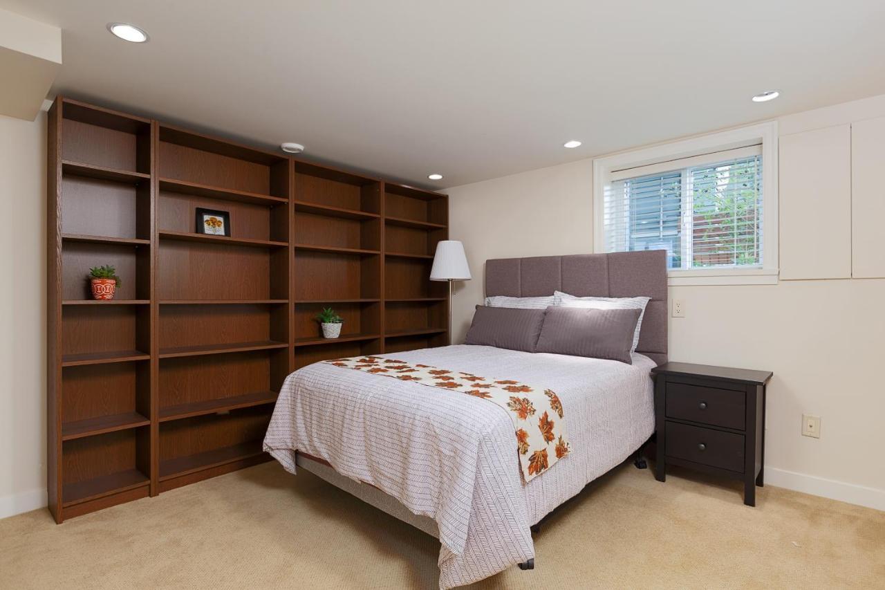 Cozy 3Bdr Suite Near Queen Elizabeth Park Ванкувър Екстериор снимка